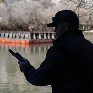 One-Handed Operation